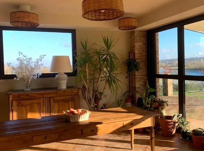 Agriturismo Croara Vecchia 住宿加早餐酒店 *