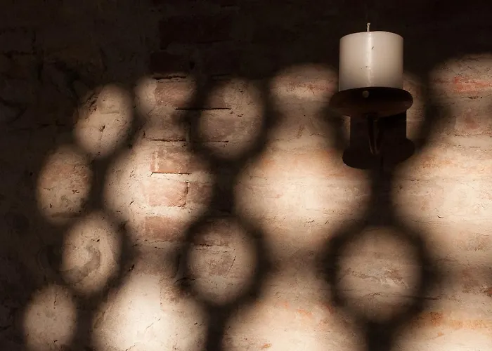 Agriturismo Croara Vecchia 住宿加早餐酒店 *