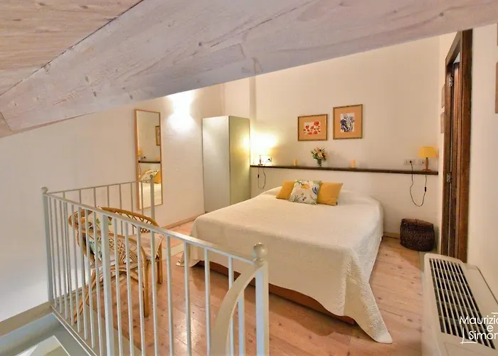 Agriturismo Croara Vecchia Bed & Breakfast *